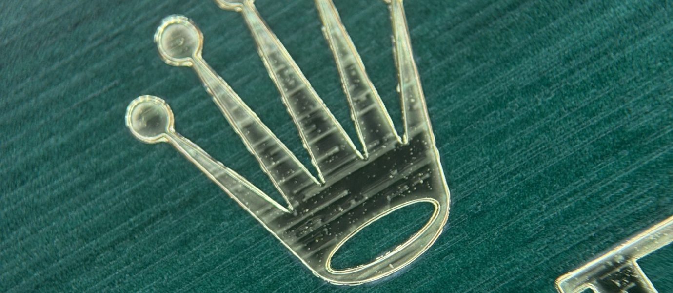 Nuova garanzia Rolex effetto legno